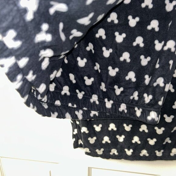 Disney Mickey Mouse Black & White Fleece Pajama Long Sleeve Pant Set Size XXL - Picture 6 of 8